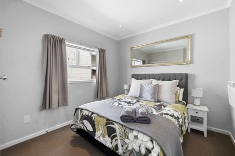 Photo of property in 166 Lemon Street, Strandon, New Plymouth, 4312