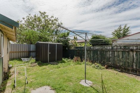 Photo of property in 11 Waterloo Street, Dannevirke, 4930