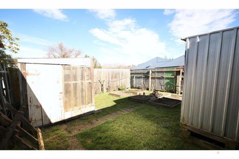 Photo of property in 69 Main North Road, Geraldine, 7930