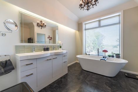 Photo of property in 231 Divan Road, Levels, Timaru, 7975