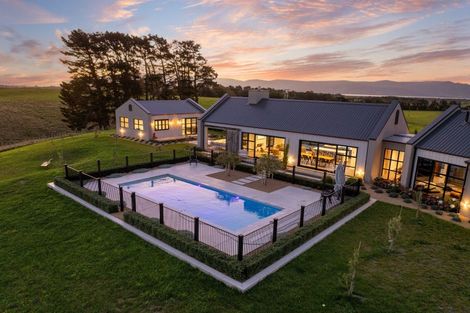 Photo of property in 83 Charles Robert Drive, Kahutara, 5771