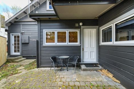 Photo of property in 348 College Street, West End, Palmerston North, 4410