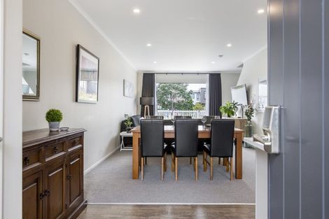 Photo of property in 7 Tahuhu Road, Mount Wellington, Auckland, 1062