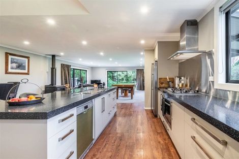 Photo of property in 327 Egerton Road, Winton, 9782