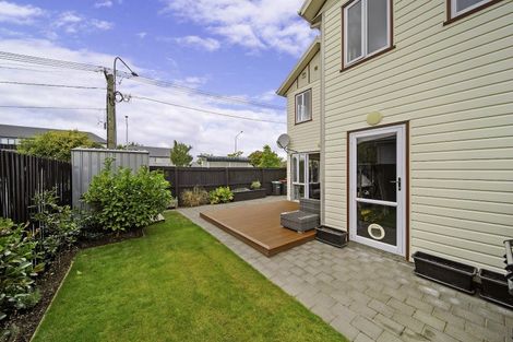 Photo of property in 135 Waltham Road, Sydenham, Christchurch, 8023