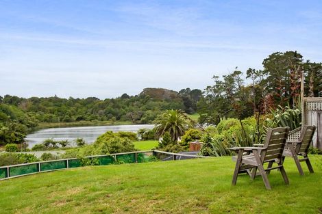 Photo of property in 11 Ash Place, Whalers Gate, New Plymouth, 4310