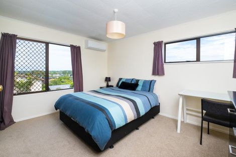 Photo of property in 9 Cumberland Rise, Taradale, Napier, 4112