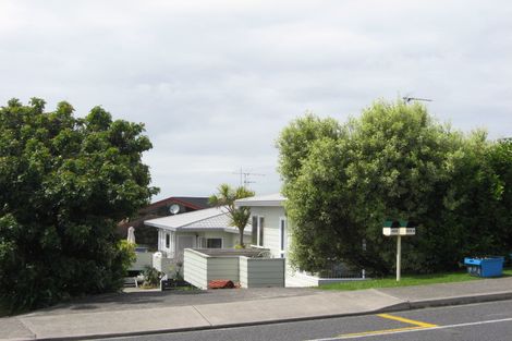 Photo of property in 1221 Whangaparaoa Road, Gulf Harbour, Whangaparaoa, 0930