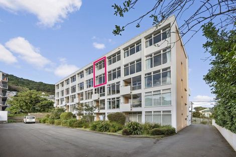 Photo of property in 19/4 Claremont Grove, Mount Victoria, Wellington, 6011