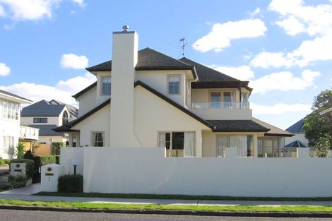 Photo of property in 2/5 Hostel Access Road, Eastern Beach, Auckland, 2012