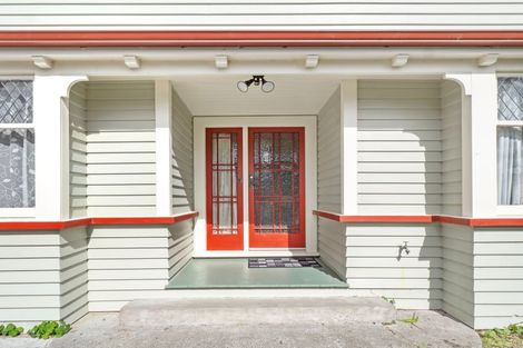 Photo of property in 10 Kensington Road, Marton, 4710