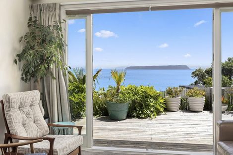 Photo of property in 58 Motuhara Road, Plimmerton, Porirua, 5026