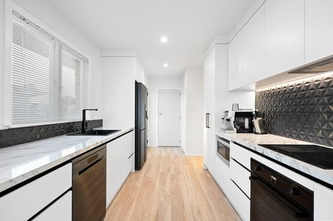 Photo of property in 36 Northolt Road, Fairview Downs, Hamilton, 3214