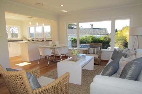 Photo of property in 2/300 Lake Road, Hauraki, Auckland, 0622