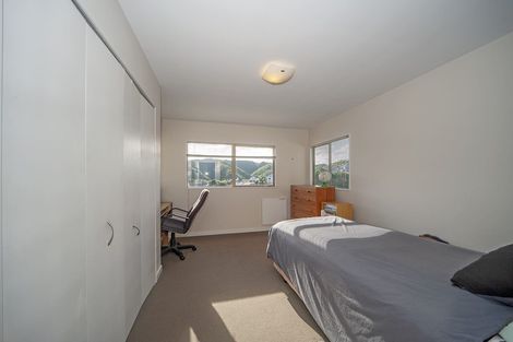 Photo of property in 24 Jordan Street, Island Bay, Wellington, 6023