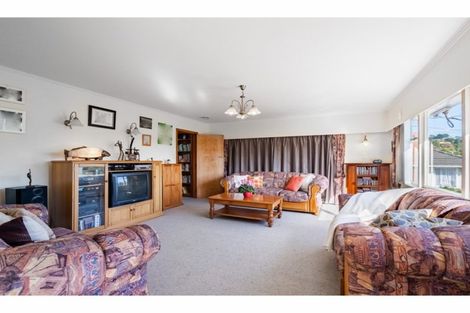 Photo of property in 16 Tomo Street, New Lynn, Auckland, 0600