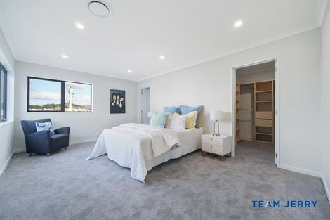 Photo of property in 21 Knockanara Drive, Flat Bush, Auckland, 2019