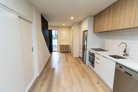 Photo of property in 4/24 Fitzherbert Road, Wainuiomata, Lower Hutt, 5014