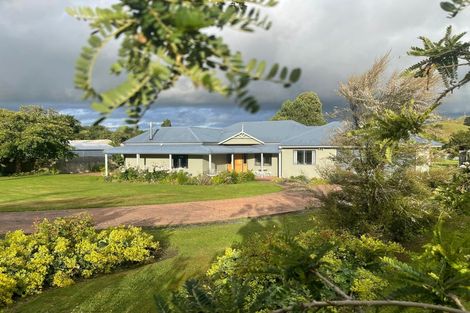 Photo of property in 20 Paraekaretu Street, Hunterville, 4730