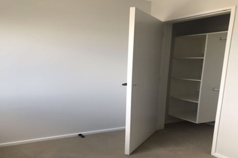 Photo of property in 23 Meritage Lane, Te Atatu South, Auckland, 0610