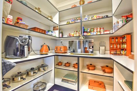 Photo of property in 2 Wolsley Street, Gore, 9710