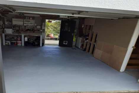 Photo of property in 8 Pararewa Drive, Whalers Gate, New Plymouth, 4310