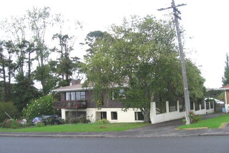 Photo of property in 55 Colonial Road, Chatswood, Auckland, 0626