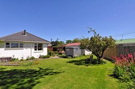 Photo of property in 11 Curletts Road, Sockburn, Christchurch, 8042