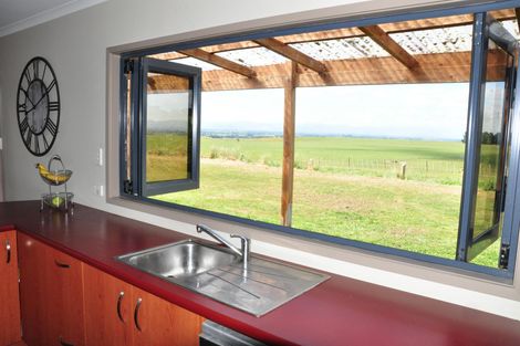 Photo of property in 804 Penny Road, Sanson, Palmerston North, 4479