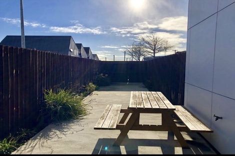 Photo of property in 3/75 Thackeray Place, Waltham, Christchurch, 8023