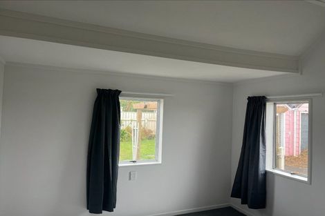 Photo of property in 3 Waimarie Park, Levin, 5510