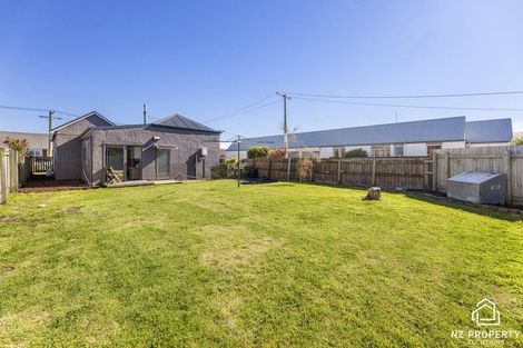 Photo of property in 23 Oxford Street, South Dunedin, Dunedin, 9012