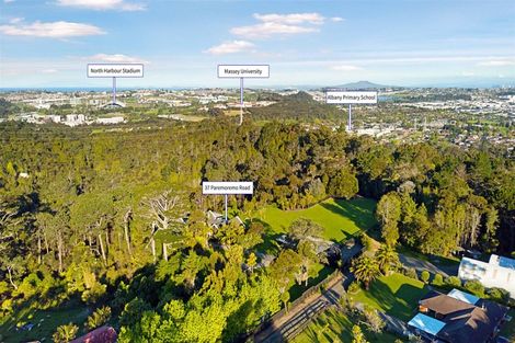 Photo of property in 37 Paremoremo Road, Lucas Heights, Auckland, 0632