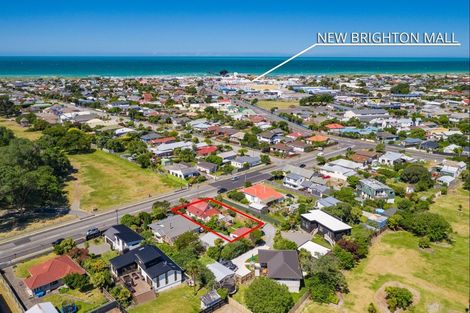 Photo of property in 380 Keyes Road, New Brighton, Christchurch, 8083