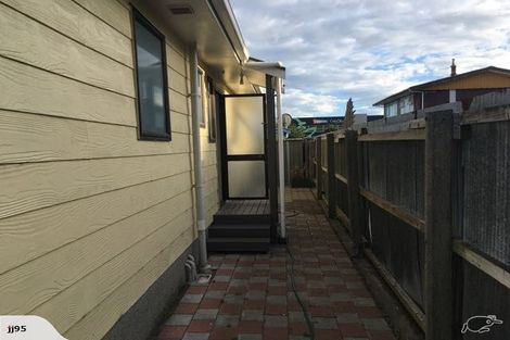 Photo of property in 2/279 Main South Road, Hornby, Christchurch, 8042