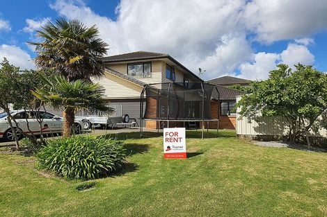 Photo of property in 11 Thomas Hamer Place, Greenhithe, Auckland, 0632