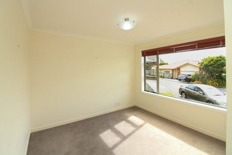 Photo of property in 22 Sandybrow, Churton Park, Wellington, 6037