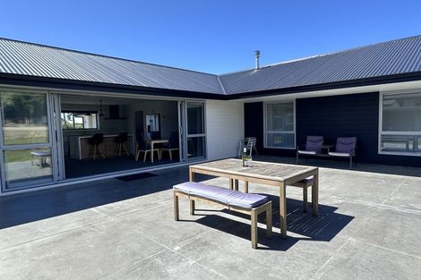 Photo of property in 17 Gordon Street, Weston, Oamaru, 9401