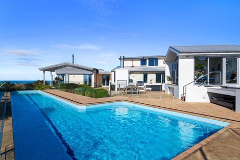 Photo of property in 342 Mount Pleasant Road, Mount Pleasant, Christchurch, 8081