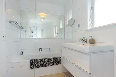 Photo of property in 19 Washington Avenue, Glendowie, Auckland, 1071