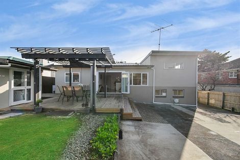 Photo of property in 256a Bucklands Beach Road, Bucklands Beach, Auckland, 2012