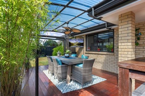 Photo of property in 12 Atlantic Close, Papamoa Beach, Papamoa, 3118