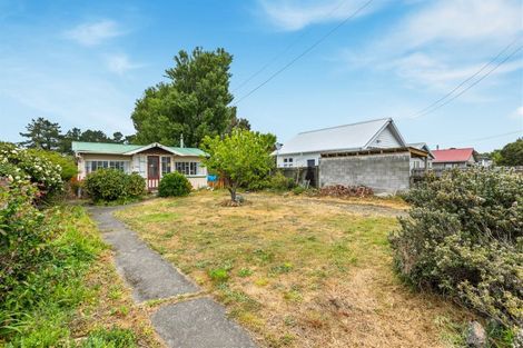Photo of property in 79 Bowhill Road, New Brighton, Christchurch, 8083