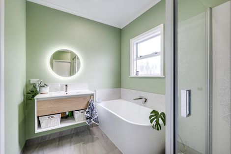 Photo of property in 48 Exeter Crescent, Pirimai, Napier, 4112