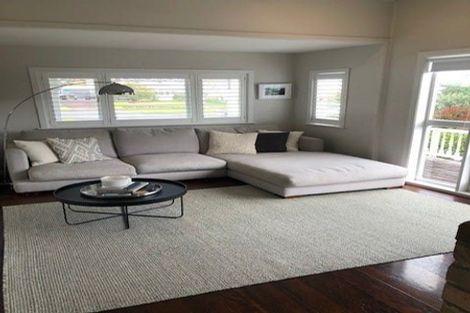 Photo of property in 2/25 Rugby Road, Birkenhead, Auckland, 0626