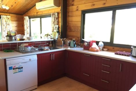 Photo of property in 55 Berkley Avenue, Hillcrest, Hamilton, 3216