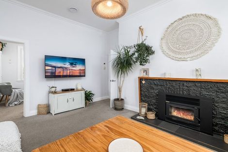 Photo of property in 15 Herbert Street, Waimate, 7924