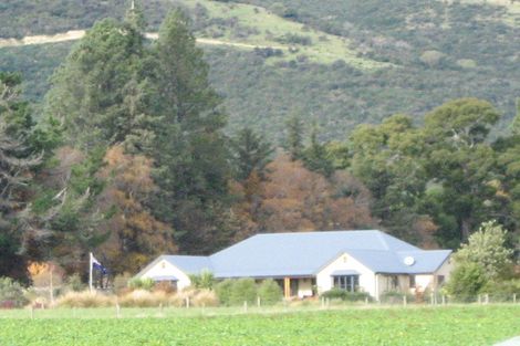 Photo of property in 28 Cemetery Road, Tapanui, 9587