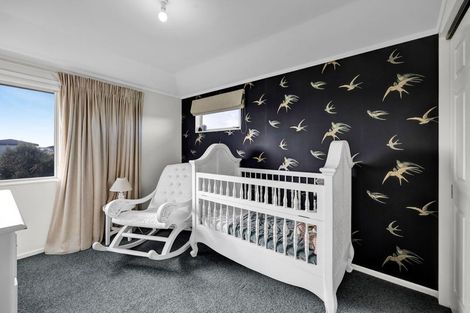 Photo of property in 6 Edna Wills Place, Hawera, 4610