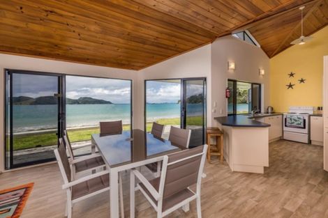 Photo of property in 1 Taiwa Road, Oakura, Hikurangi, 0184